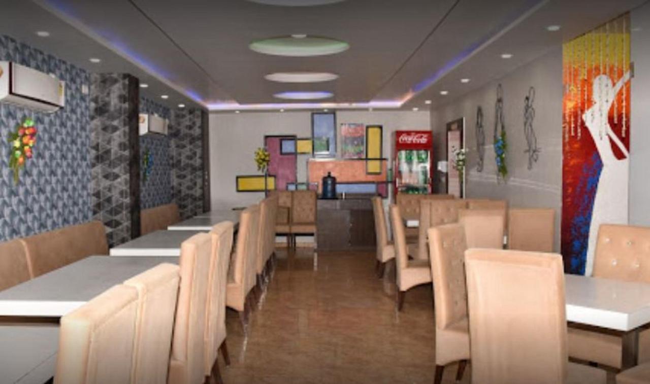 Purnia Hotel Golden Tulip מראה חיצוני תמונה