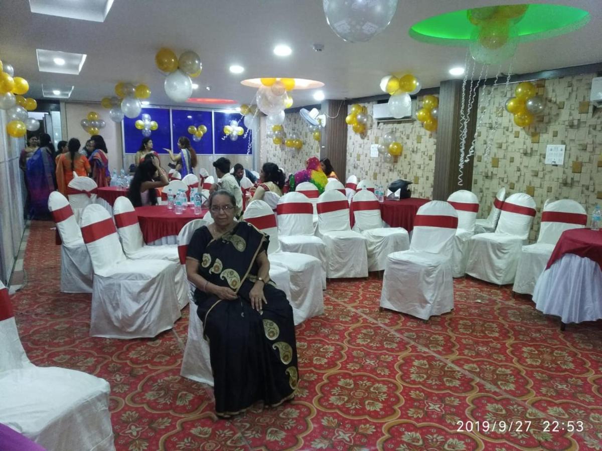 Purnia Hotel Golden Tulip מראה חיצוני תמונה